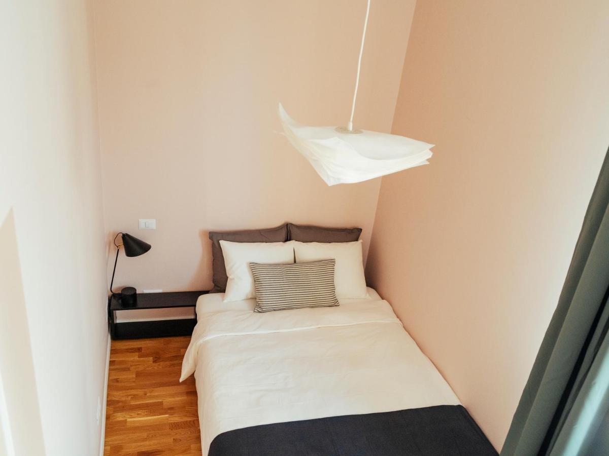 Beautiful Apartment - Top Location - Amazing Balcony ブカレスト エクステリア 写真