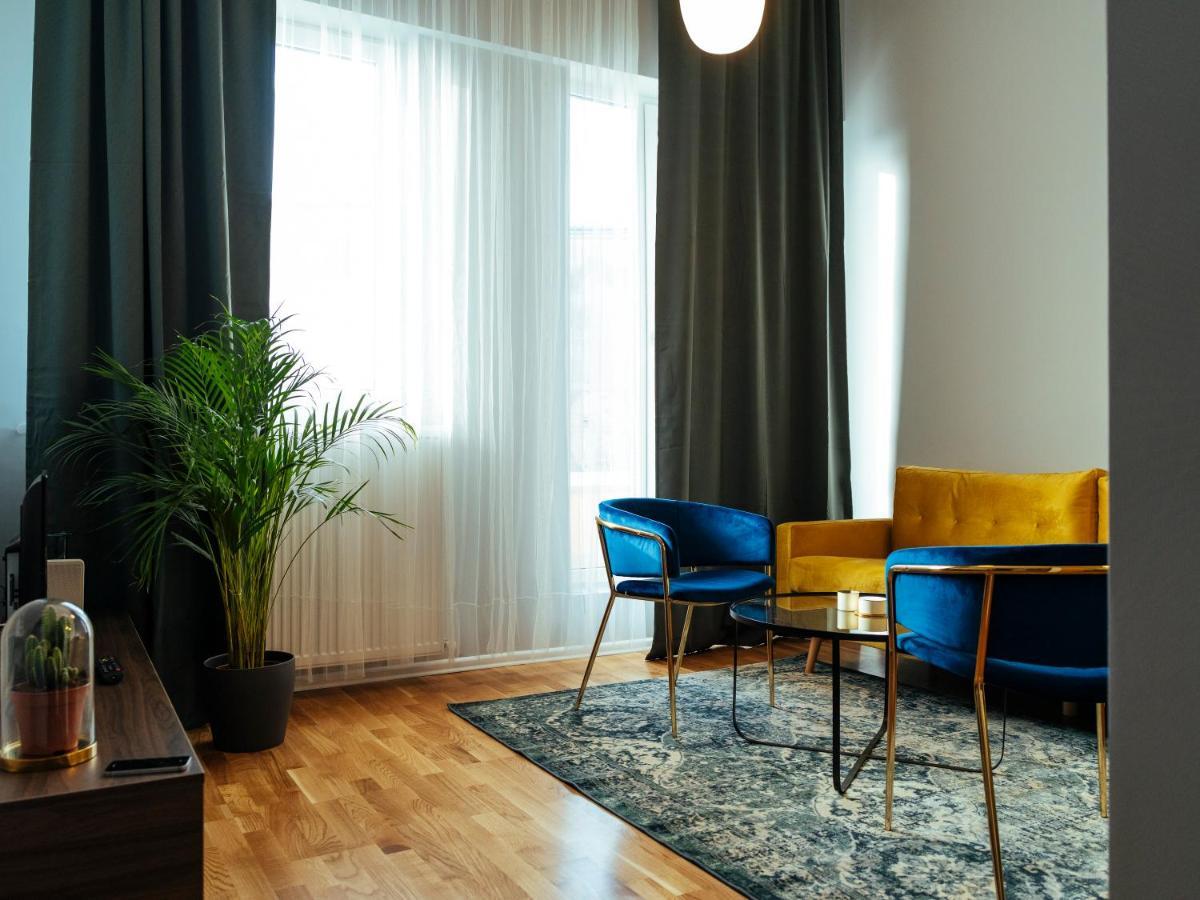 Beautiful Apartment - Top Location - Amazing Balcony ブカレスト エクステリア 写真
